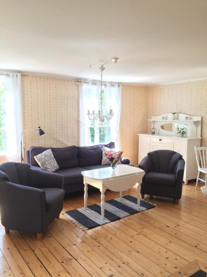 Karlstugan Cottage Vimmerby Eksteriør billede